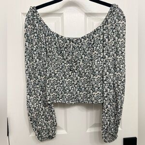 Abercrombie & Fitch Dark Green and White Floral Tie Front Blouse - XS